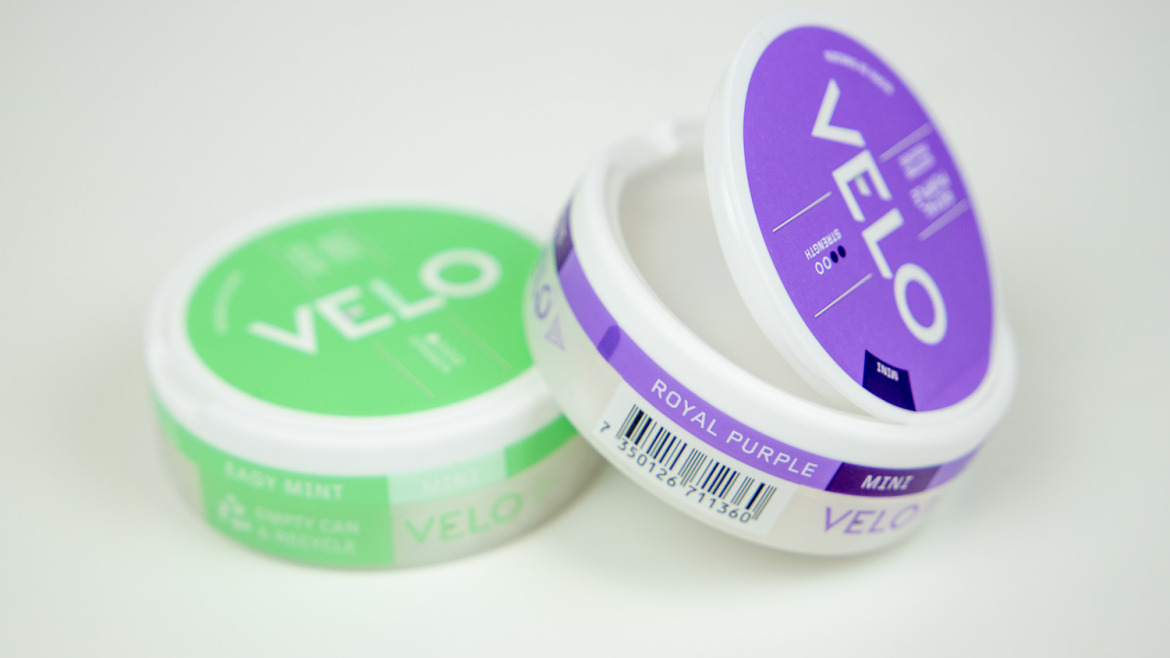 Review : VELO Mini Easy Mint and VELO Mini Royal Purple nicotine pouches